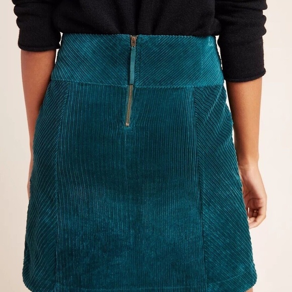 NWT Maeve Anthropologie Green Slim Velvet Skirt 6 - Picture 3 of 5